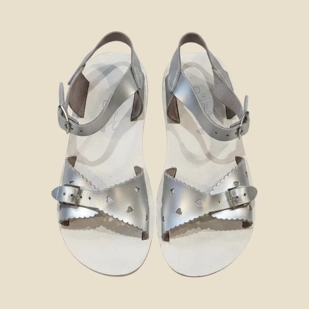 Sun-San Salt Water Sandals Sweetheart Silver Metallic Heart Girls Size 13c